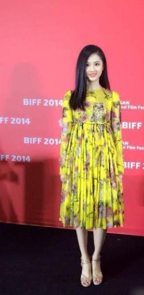 张艺谋都捧不红的人,为啥张艺谋捧章子怡