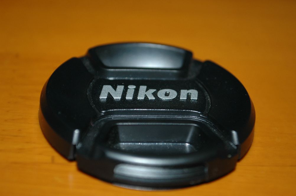 尼康d700怎么拍视频教程,尼康d700带手柄效果如何