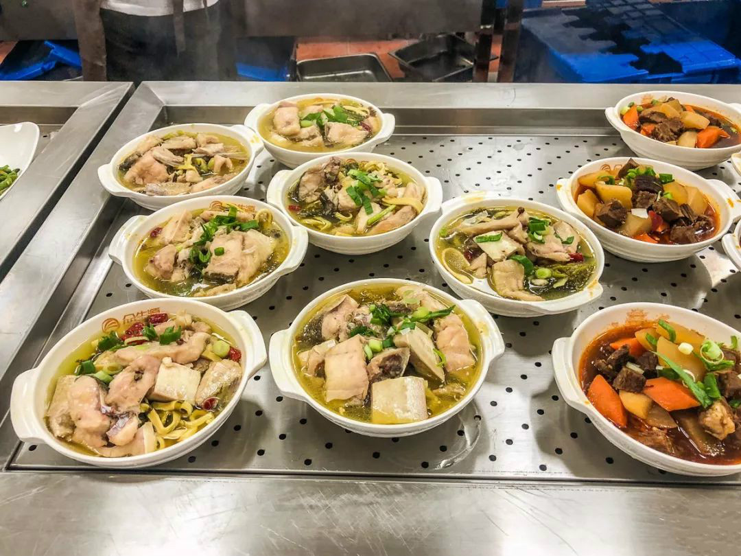 揭秘华为食堂对员工的待遇有多好,看完华为员工离职后的感想