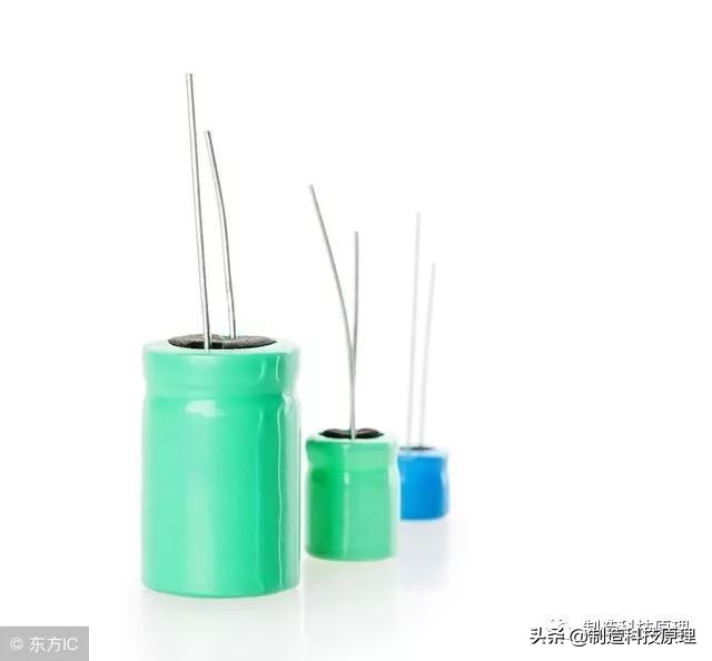 什么是电容电路图解,什么是电容简单理解