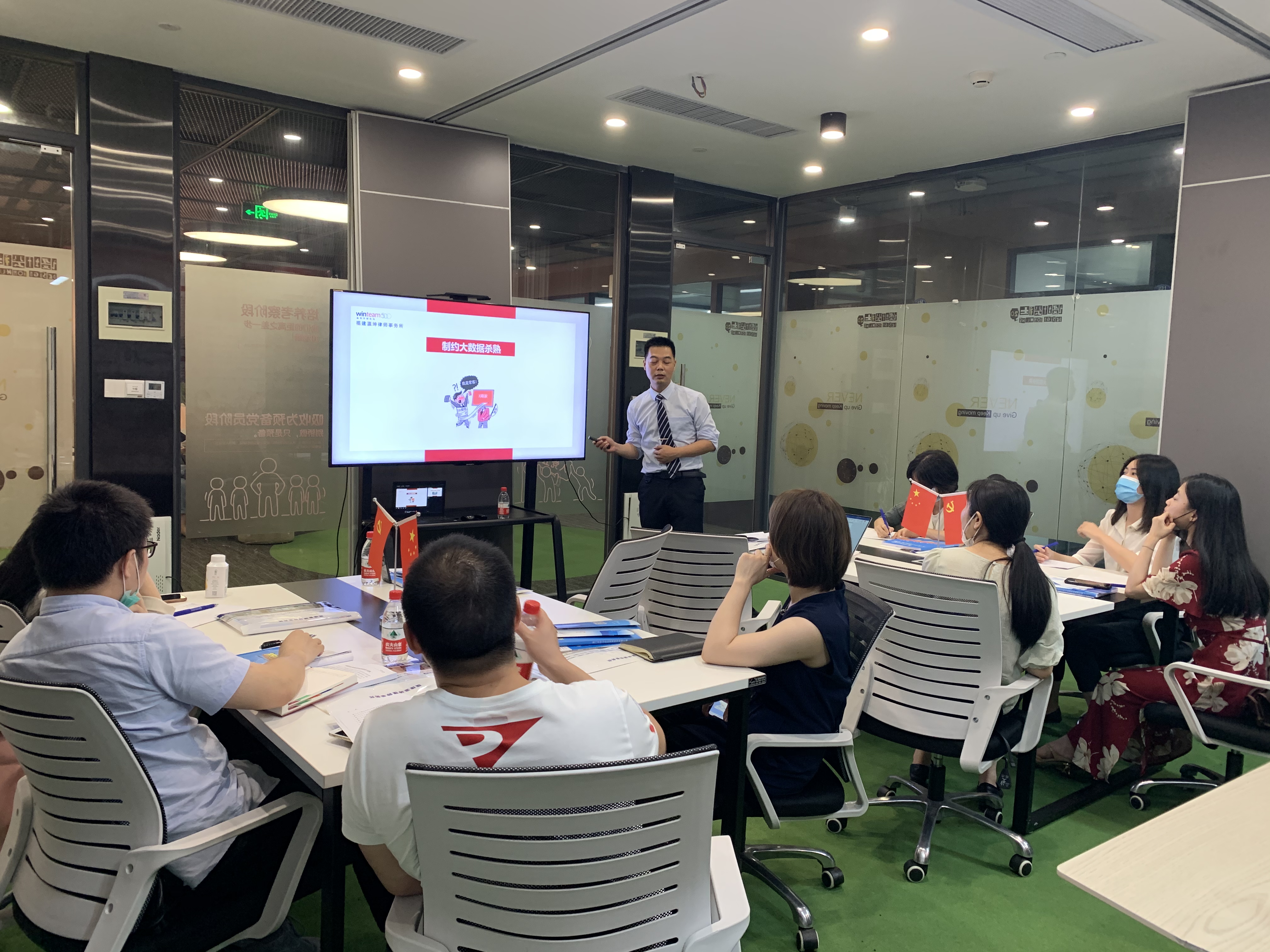 小微企业如何抓住跨境电商,中小企业跨境电商运营模式