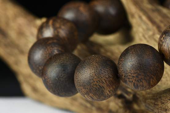 沉香四大要素图,沉香各大产区香味