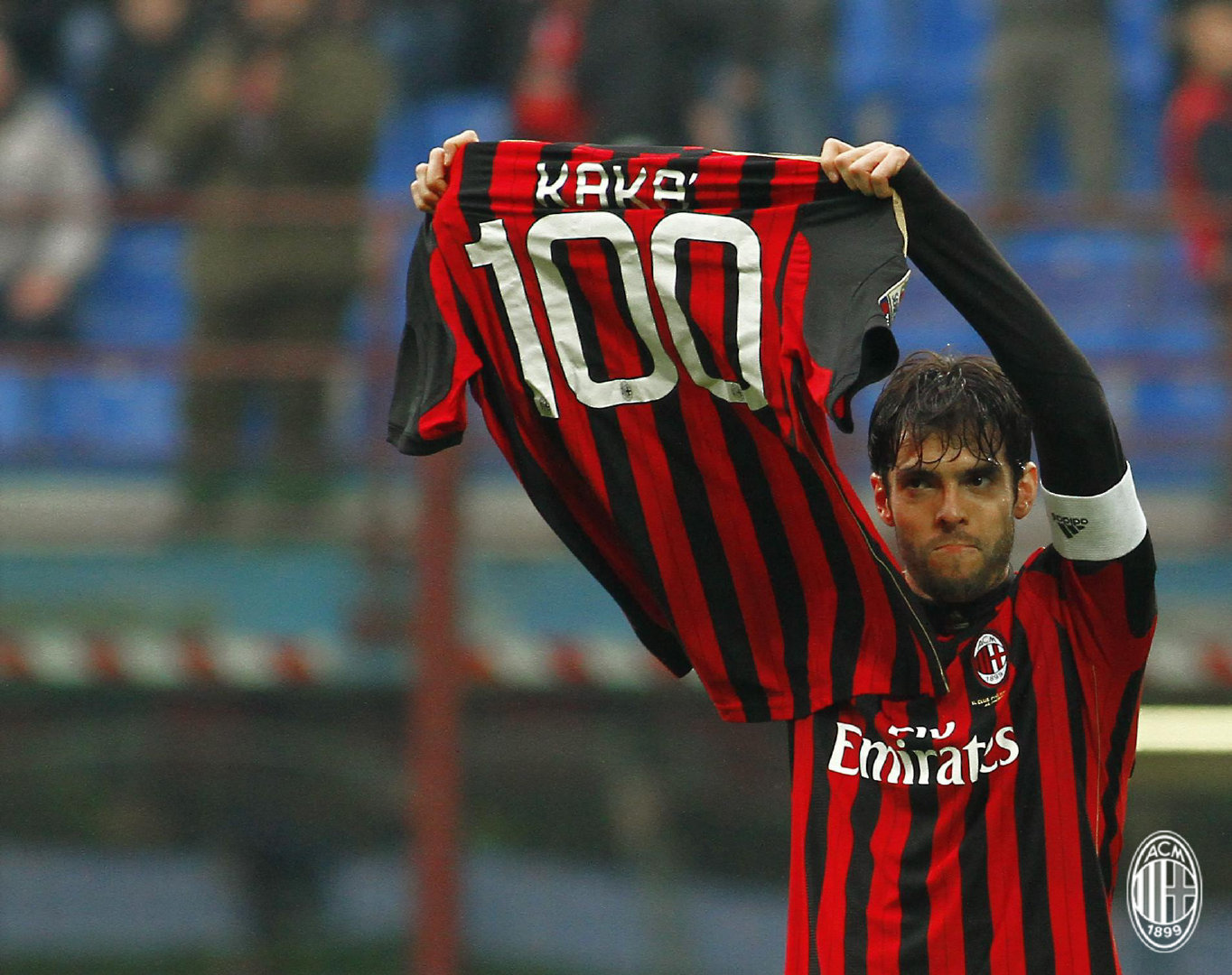 致我们热爱的卡卡——银鞍照白马，飒沓如流星的追风少年