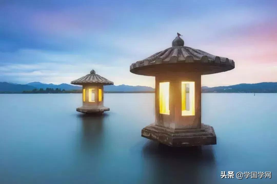 听书荡气回肠的诗词,十首堪称神转折的经典诗词