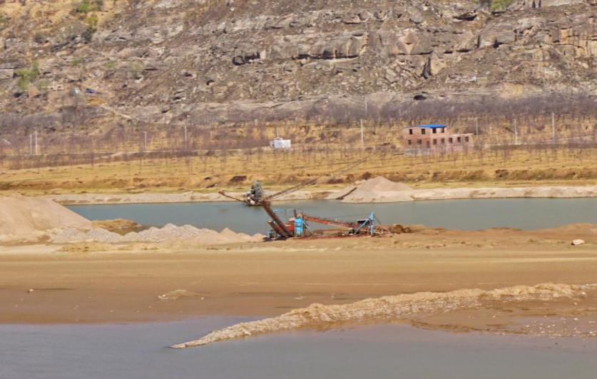 黄河为什么仍然浑浊,黄河为什么成为悬河也不清理