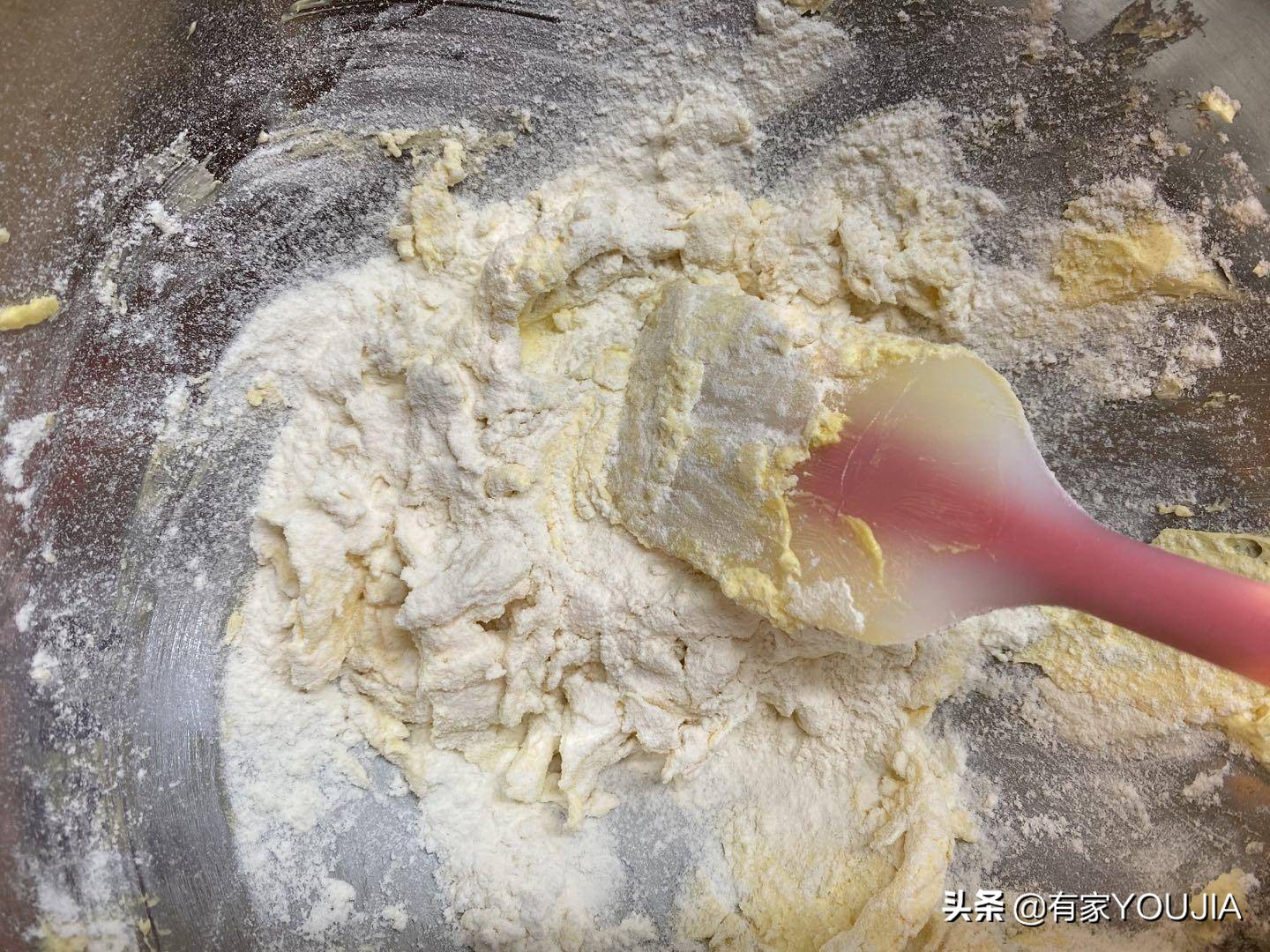 哪种微蒸烤箱比较好用,微蒸烤箱的优缺点