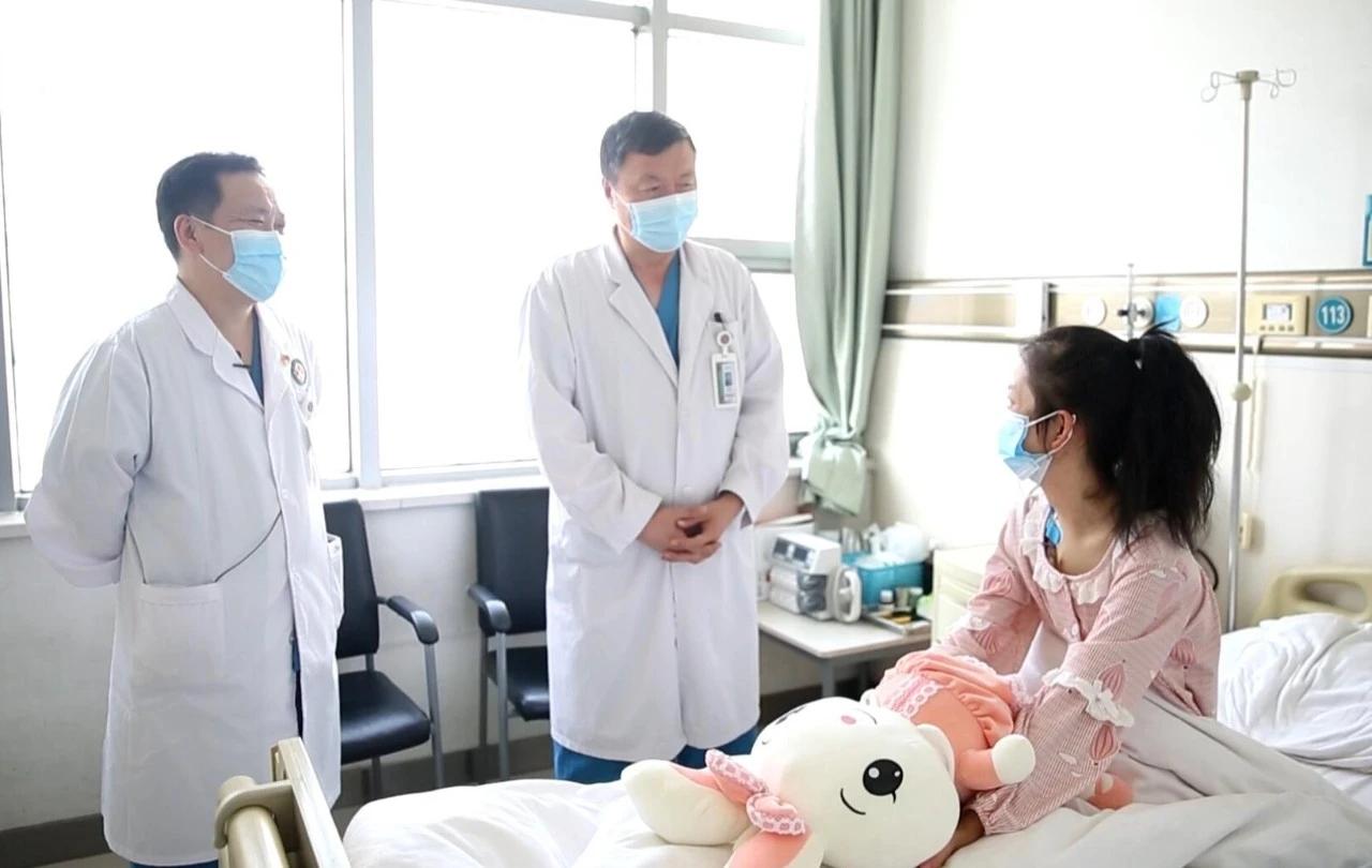 14岁少女晚期心衰,移植15岁男孩心脏,以心换心创造生命奇迹