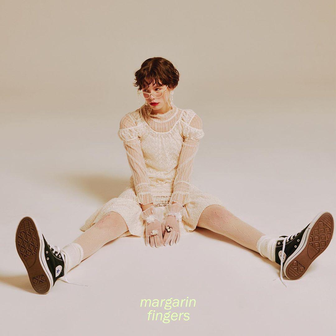 我已经在看夏装了!第一件小短袖从里面挑