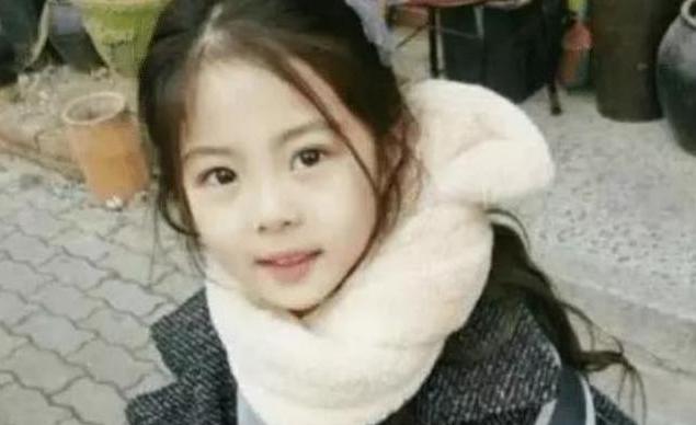 女儿长得不像自己非要亲子鉴定,女儿长得不像自己要去做亲子鉴定