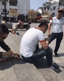 让你心动的搞笑图片,搞笑gif笑死人的动图