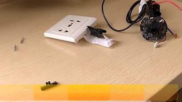 酒店关灯开摄像头,酒店关掉灯后打开手机摄像头