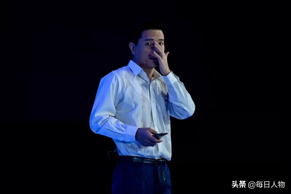 李彦宏和百度股价差距大吗,李彦宏和百度的关系