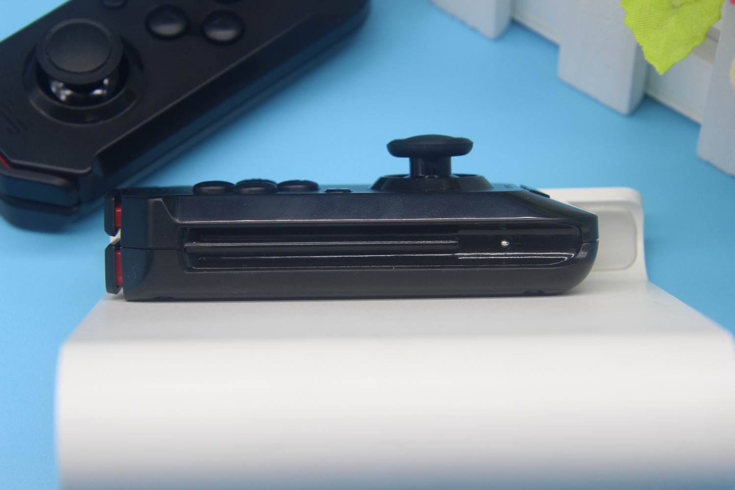 北通h2一个游戏手柄可以两人玩吗,可以单边玩的分体式手柄推荐