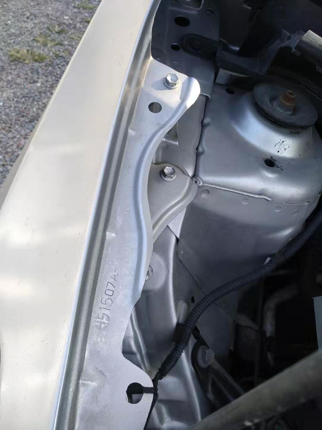 丰田威驰两厢事故车,最新广东丰田威驰事故二手车