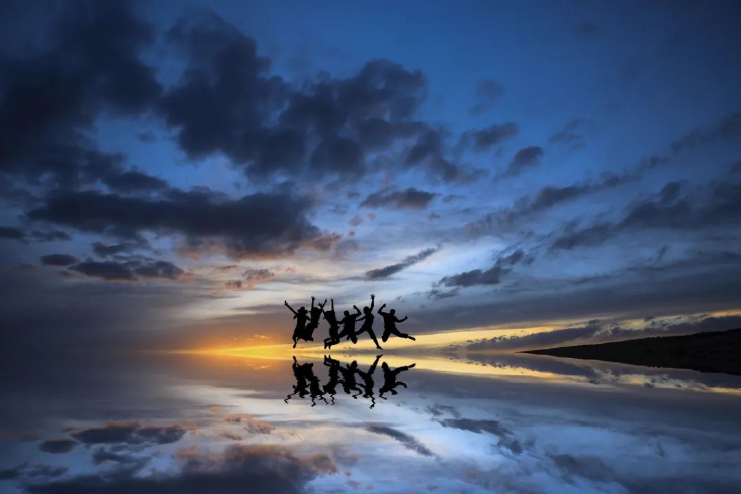 上帝打翻了调色盘，让西北这7种颜色美到窒息