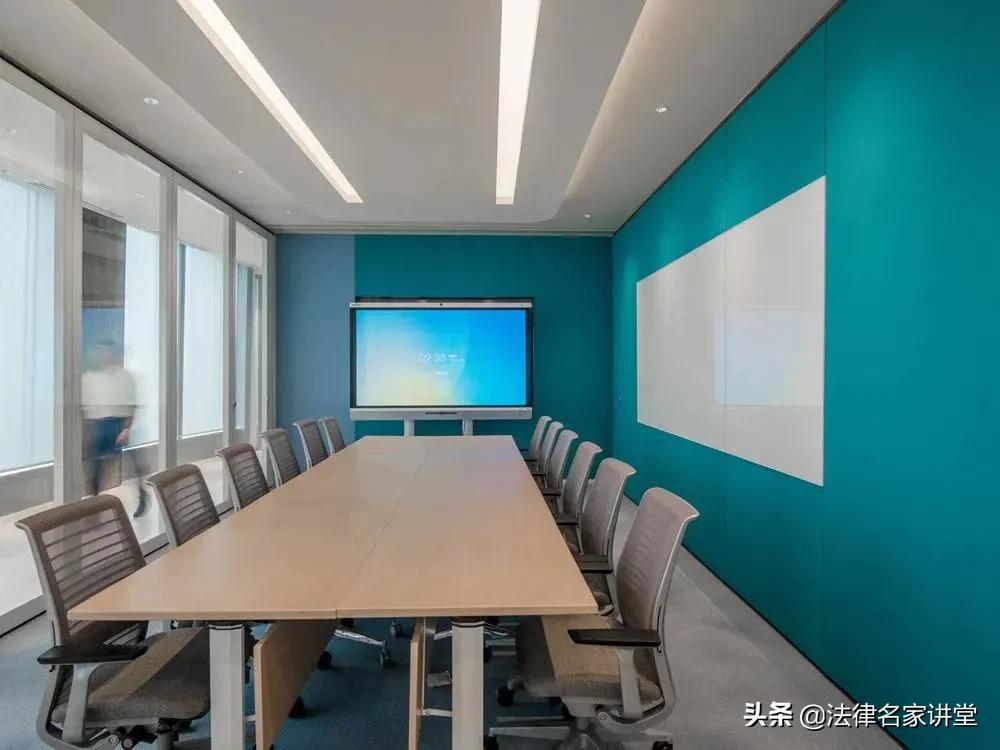 盘点那些颜值超高的警察,国内外顶尖律所