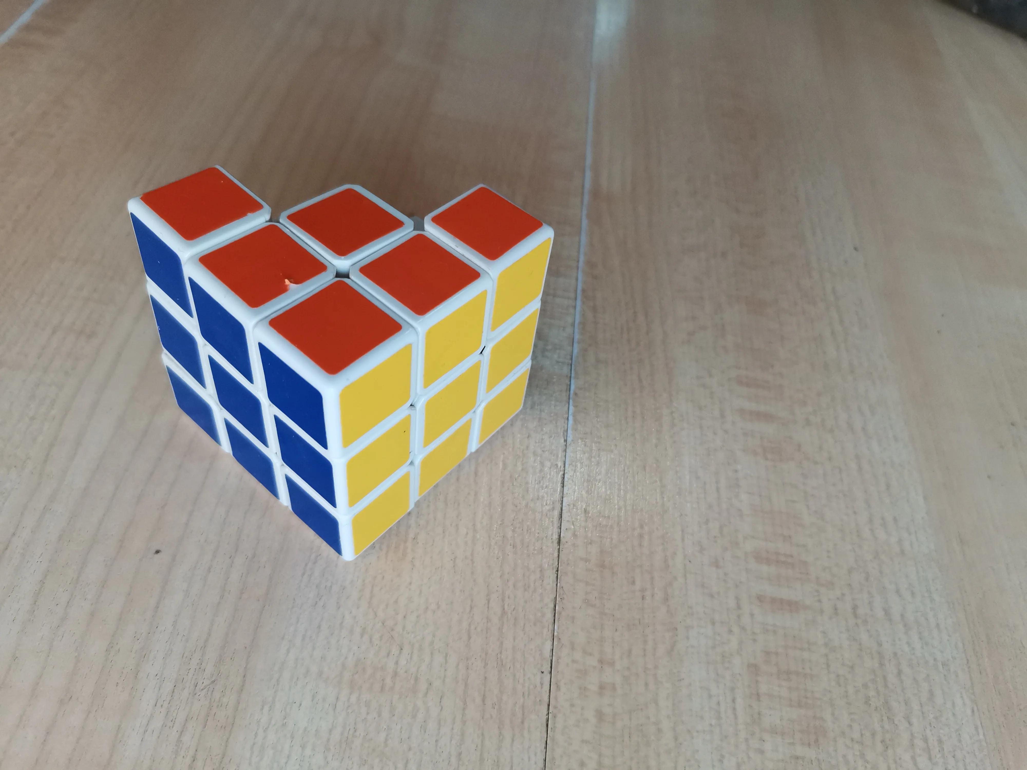 魔方诀窍10秒搞定初学者,魔方新手入门1-7步全网最简单