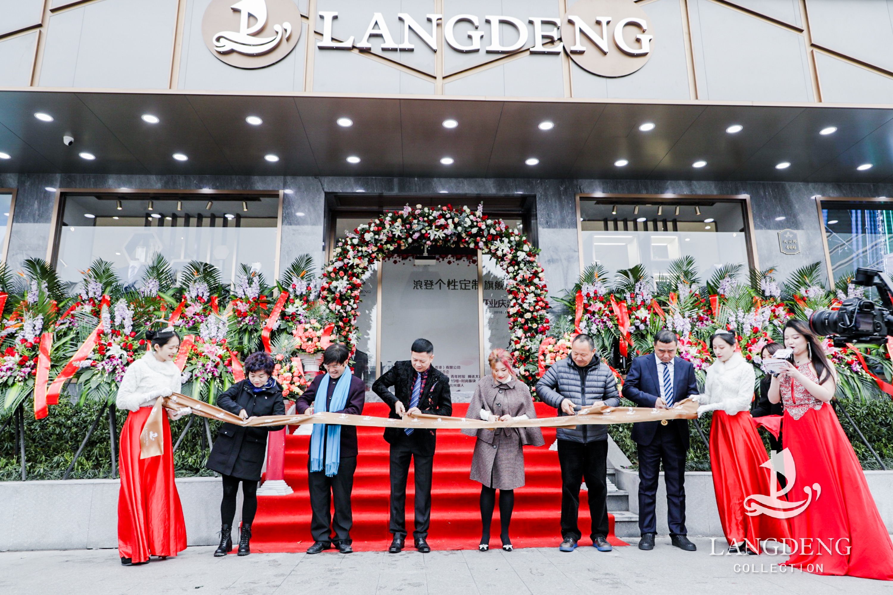 浪登服饰是哪里的品牌,浪登服装东莞专卖店