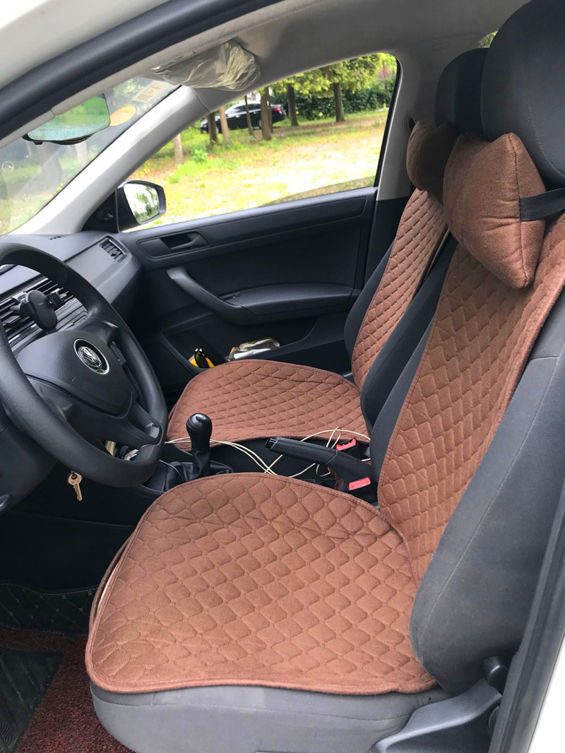 给我的小骐达换上新的坐垫,大众桑塔纳后排坐垫怎么安装