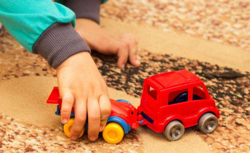 0-3岁儿童益智玩具女孩要学会哪些,0-6月儿童益智玩具清单图片