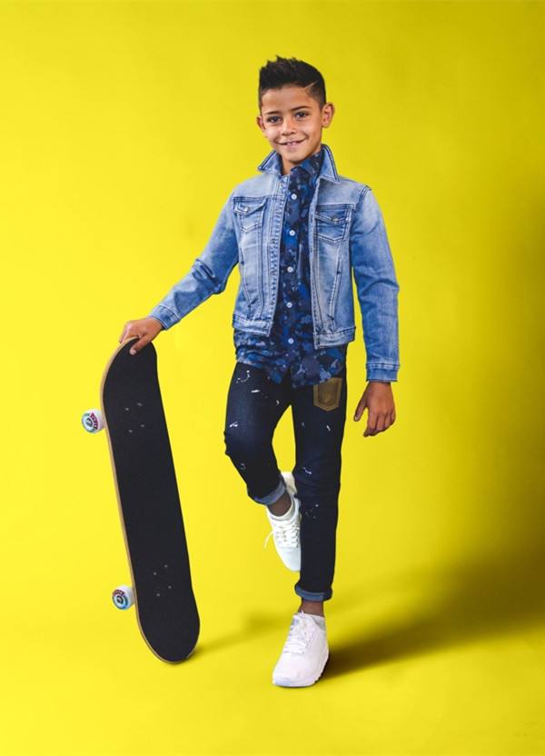 c罗20岁身材,c罗迷你罗5岁