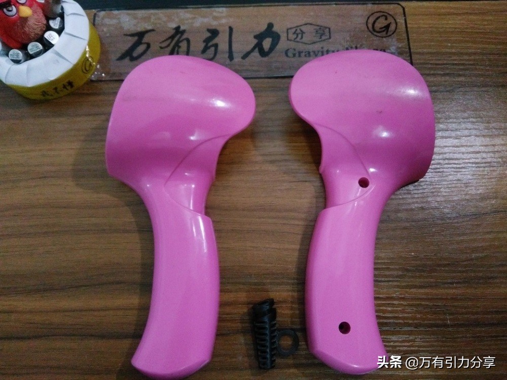 「拆解」家里的吹风机坏了，尝试自己动手，也许能修理好