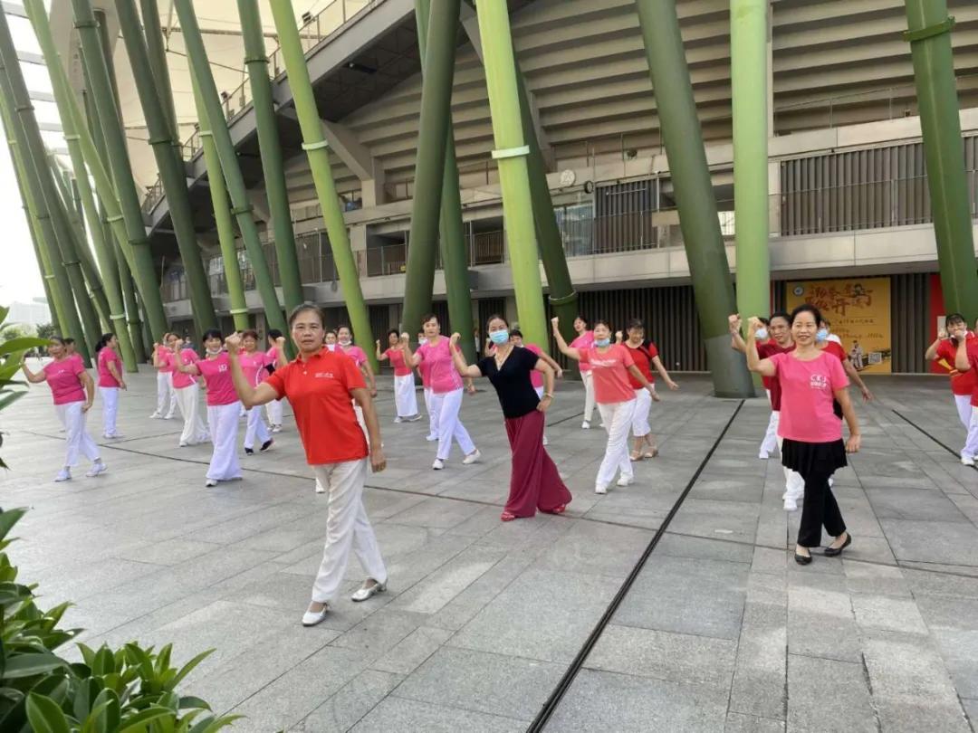 一起来跳舞吧集体舞,一起来跳舞吧热身舞