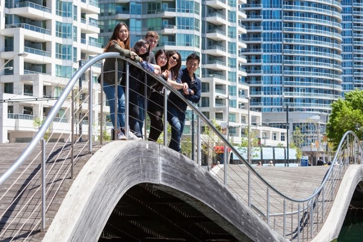 多伦多东游西学全球游学,多伦多留学英语课程