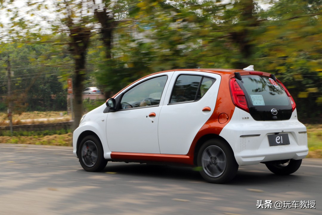 比亚迪f0自动挡新车落地价,5万左右的新车比亚迪f0