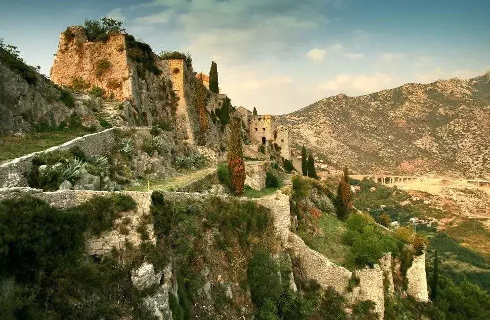 权力的游戏拍摄取景点,权力的游戏风景在哪里取景