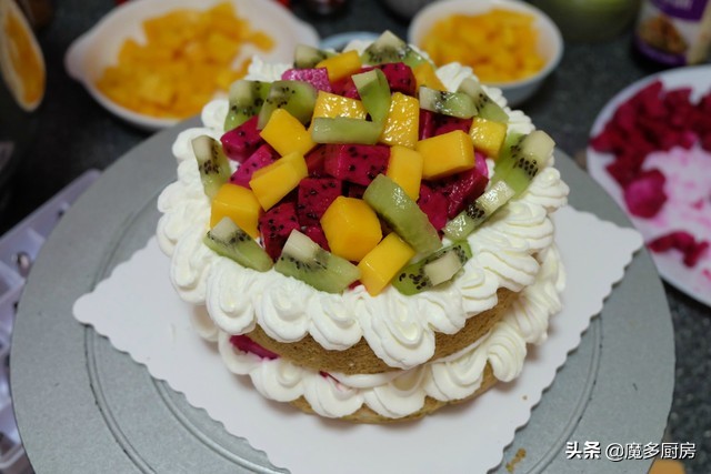 不加蛋糕胚的水果奶油蛋糕做法,8寸戚风奶油蛋糕做法不塌陷