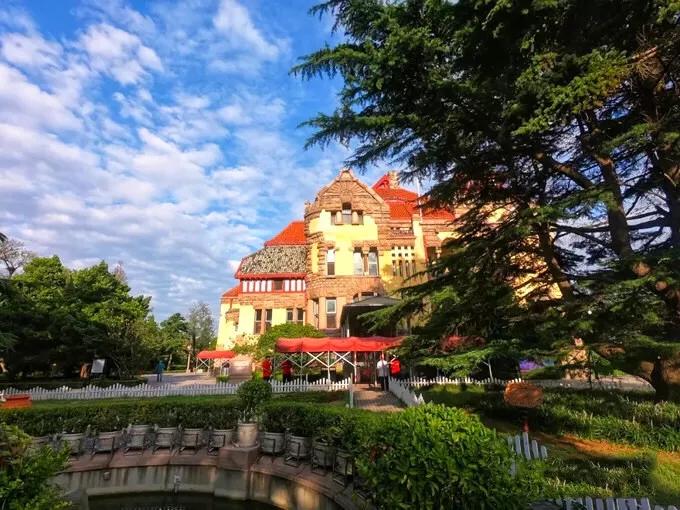 青岛清明节哪些景区开放,青岛清明节穿什么衣服