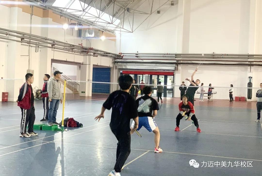 美国高中学校社团活动,美国高中生社团活动