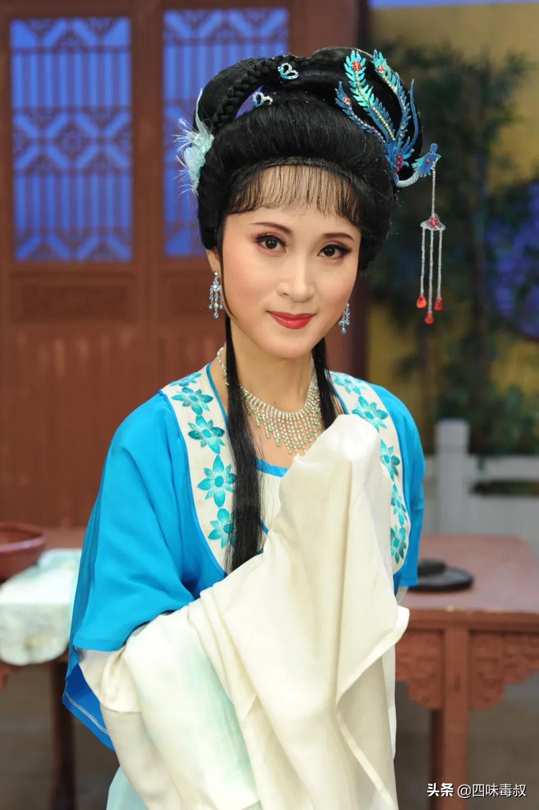 锡剧名家季春艳生活照,锡剧名家名单季春艳