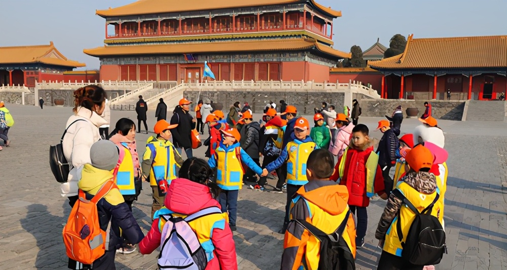 两个黄鹂口才,两个黄鹂口才什么特色