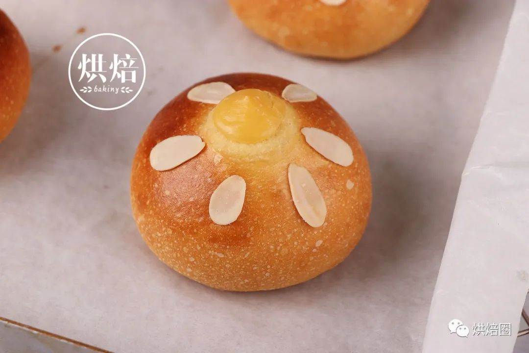 卡仕达酱奶酪餐包,卡仕达酱小餐包教程