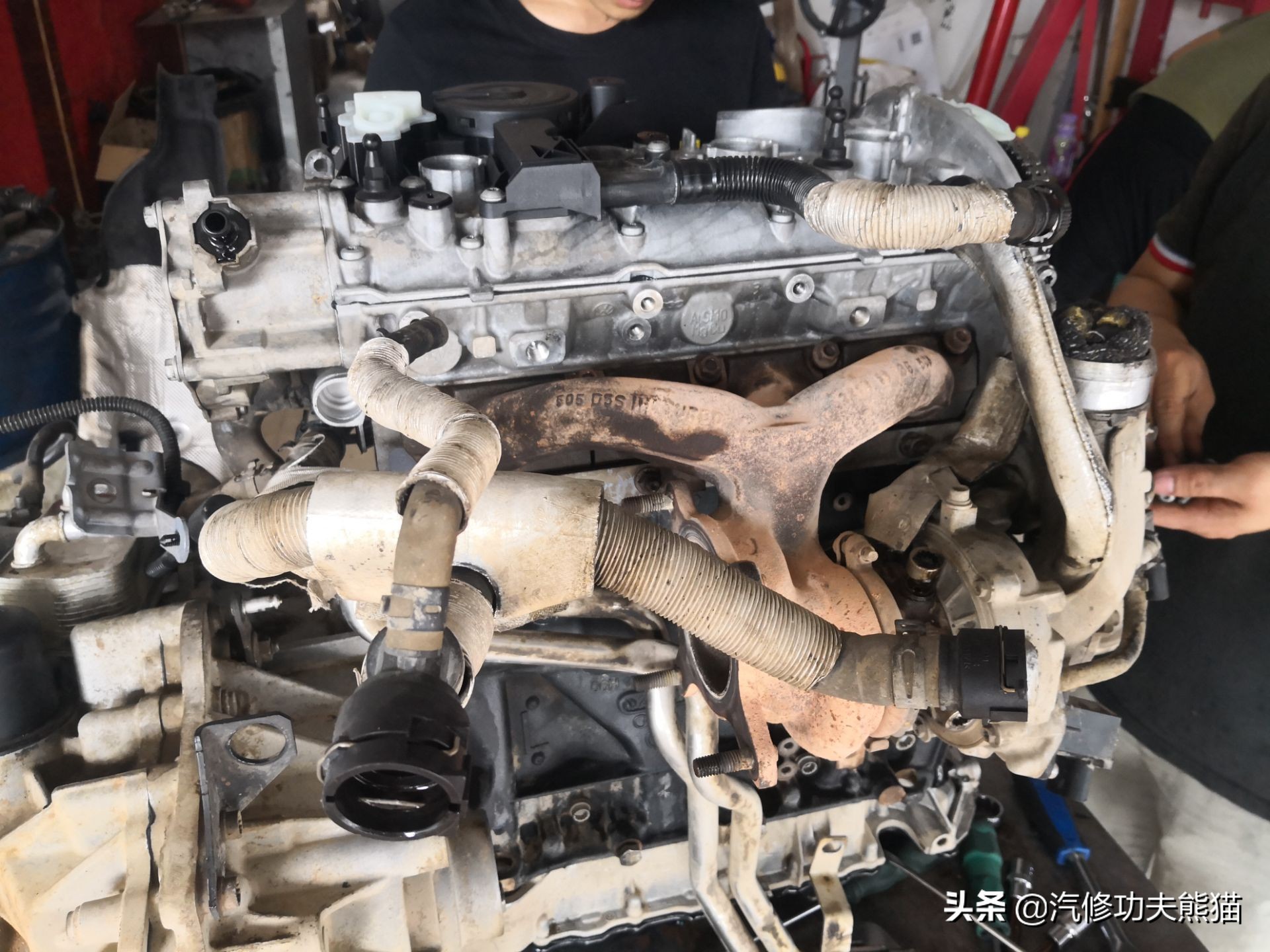 大众夏朗烧机油维修汕头,夏朗烧机油大修多少钱