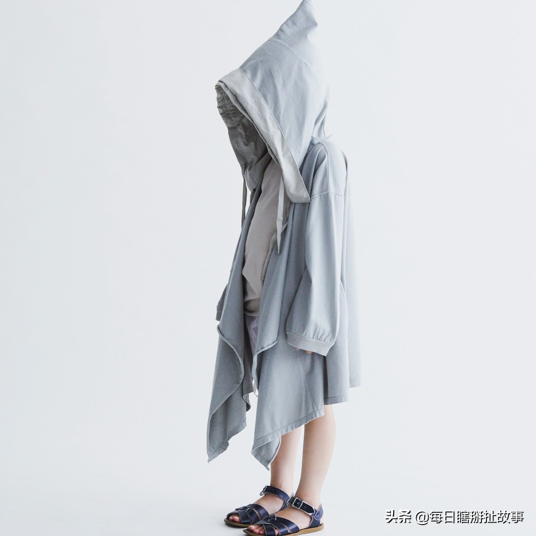 日系的童话少女，童装的盐系，大地色系的时尚打开方式