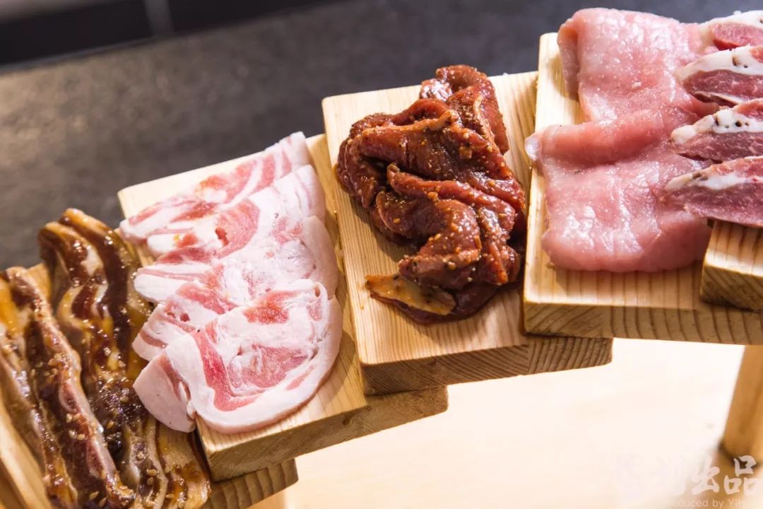 大连这家*欲肉**横流的烤肉店，一道菜能吃到15种肉