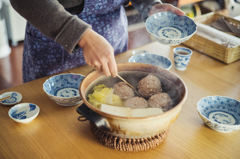 日本器皿｜画廊店主从母亲那里继承的东西~古伊万里、豆盘、手炙