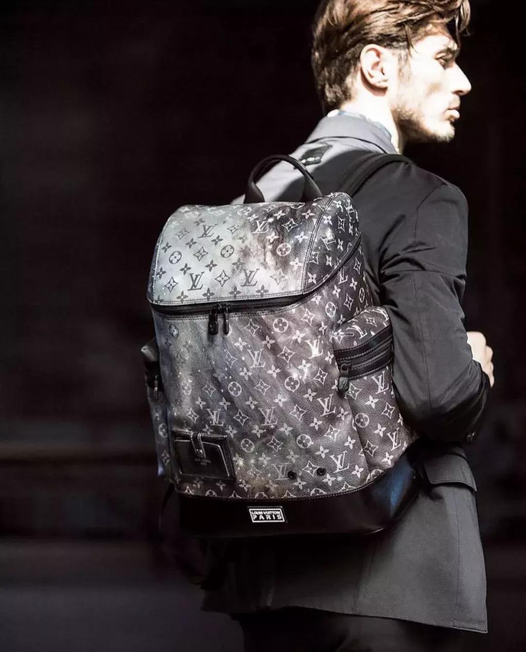 2020最火的男士包guccilv,gucci和lv包包入门款