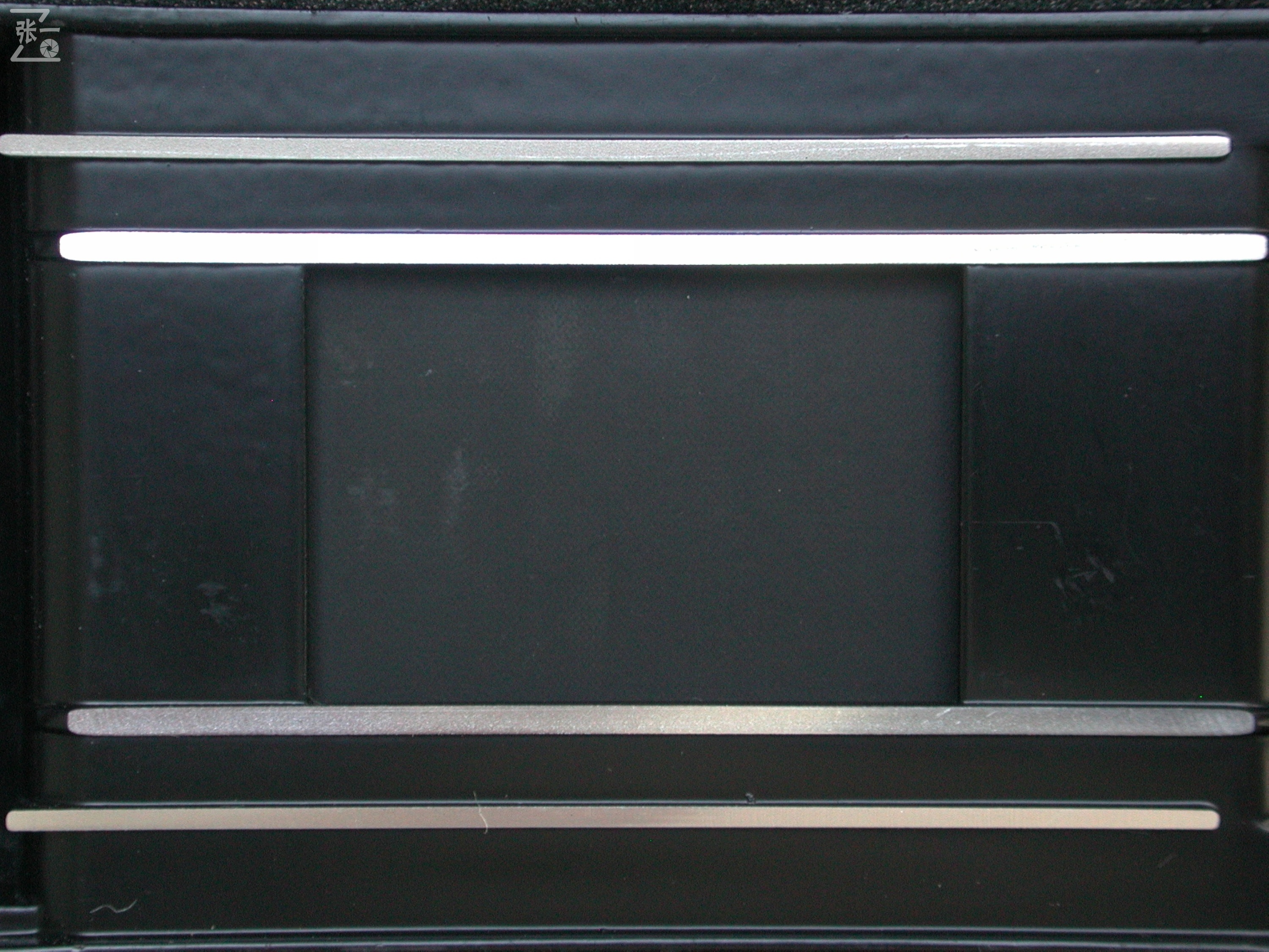 中国重庆生产的明佳MingcaMCK1000单反照相机