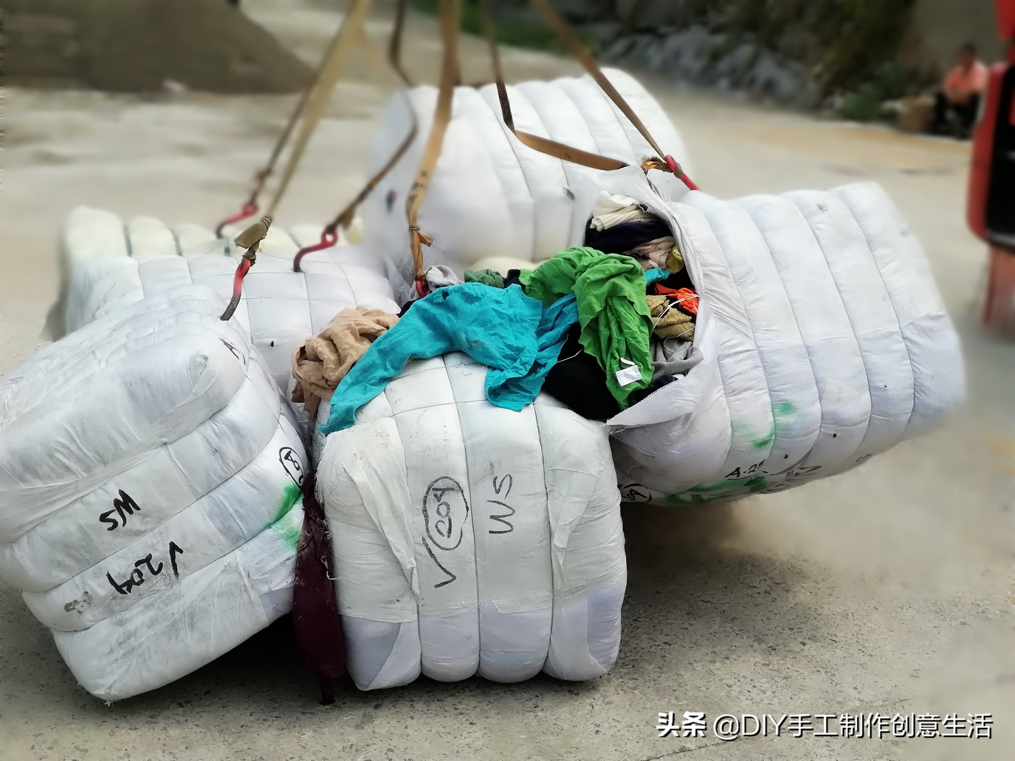 家里的旧衣服怎么改造,学会这招旧衣服有救了