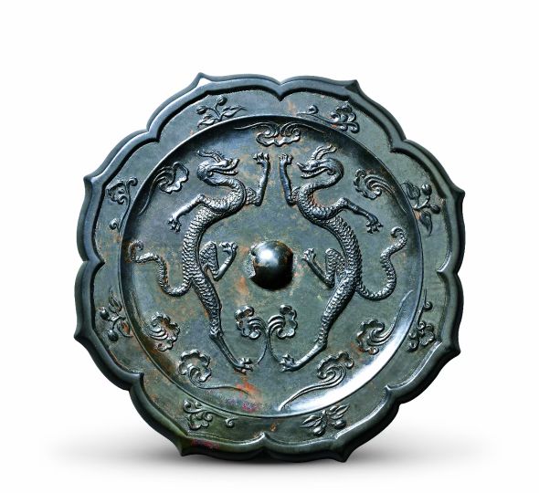 2022年秋拍铜镜拍卖价格,唐代八角花鸟铜镜拍卖价格