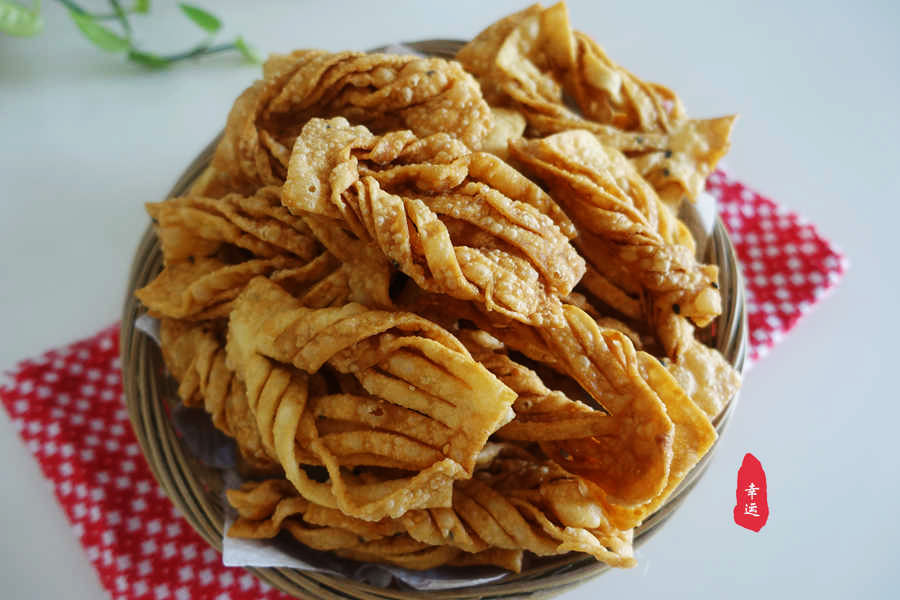 秘制炸丸子的做法大全,怎样炸丸子外酥里软又开胃