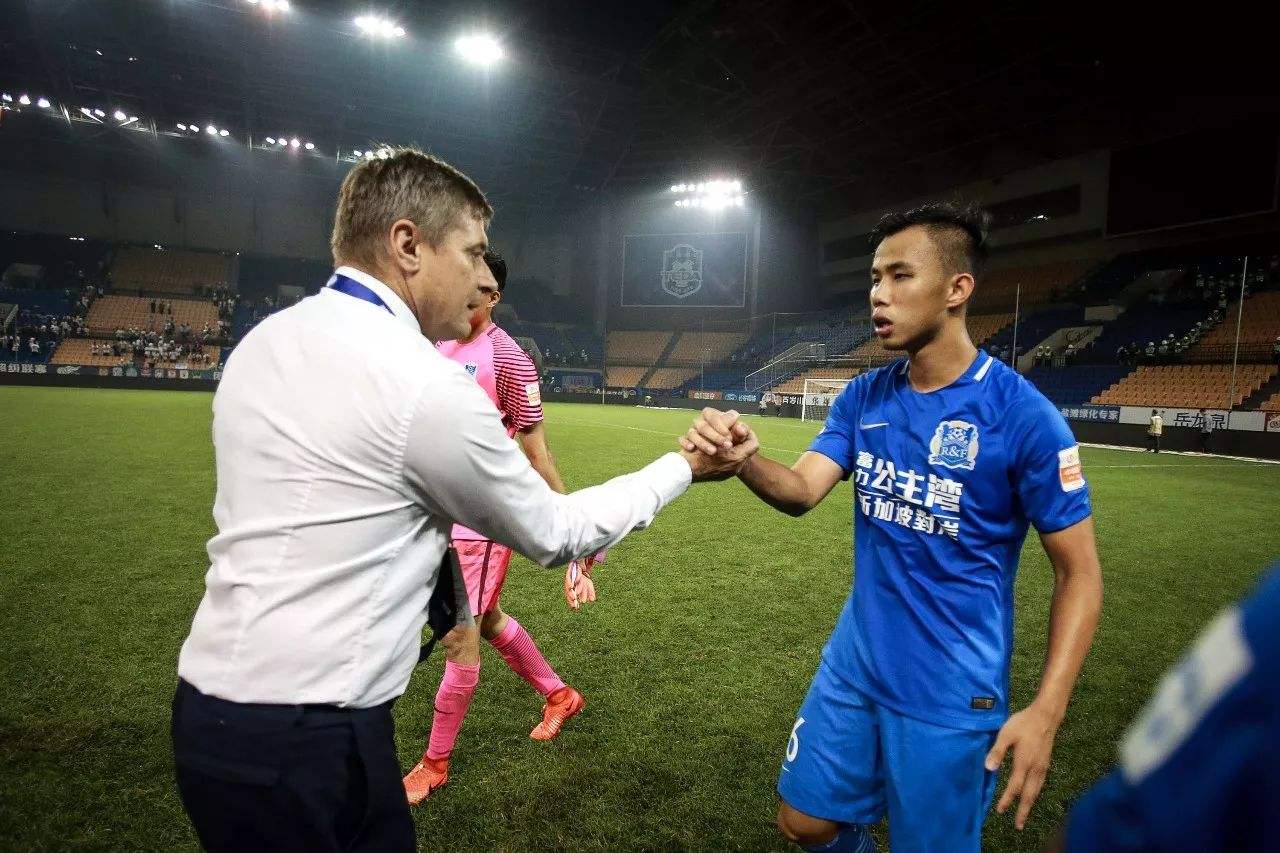 中超新星陨落，国奥主帅化腐朽为神奇，获荷兰名帅认可，未来可期