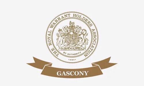 皇家时尚品牌哪里的,皇家时尚女装