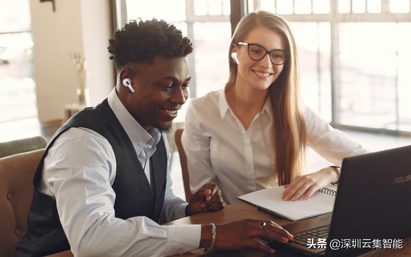 自带翻译各国语言蓝牙耳机,自带外音喇叭的翻译耳机