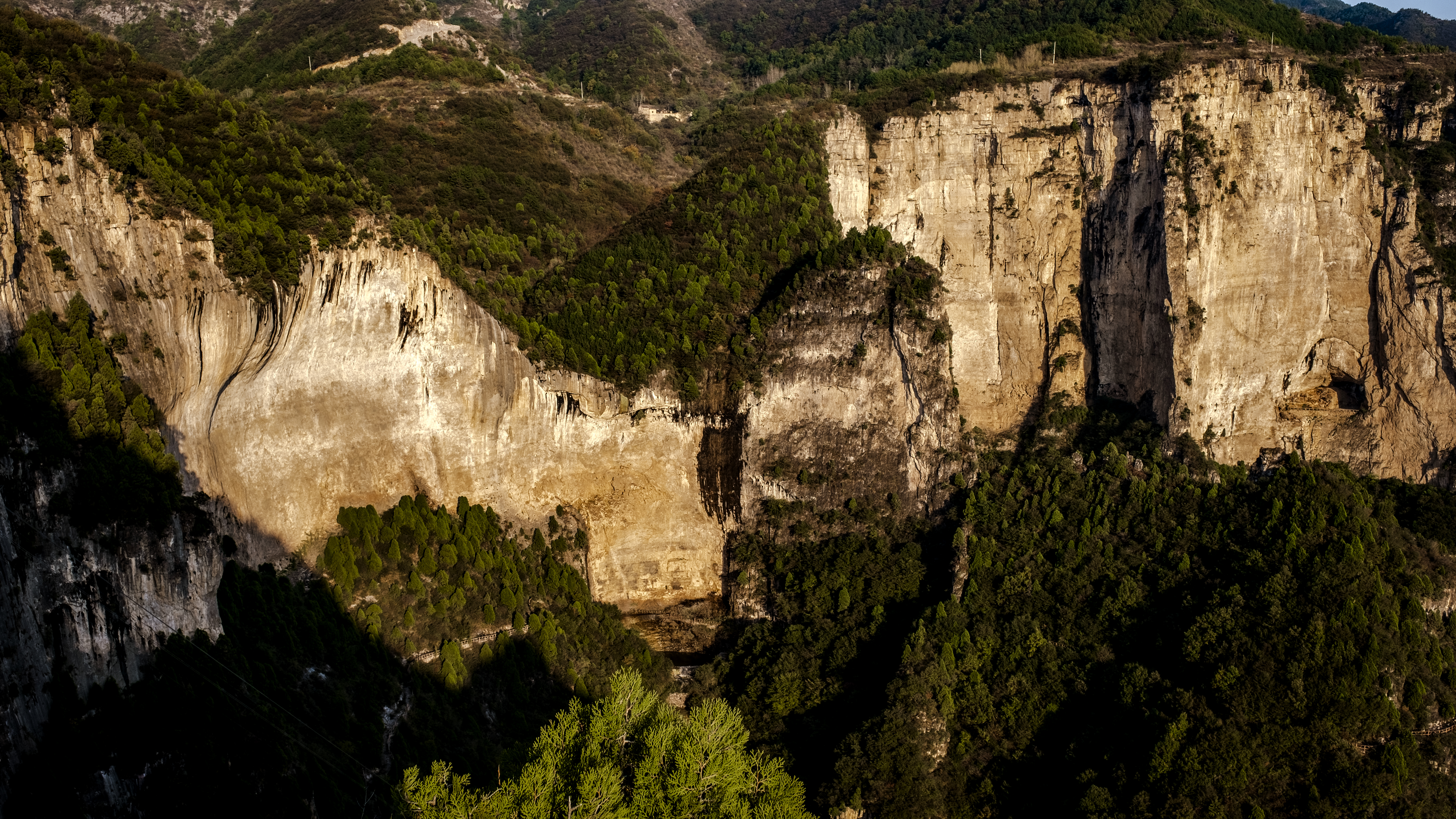 秋色美景落雨图片,秋色美景绝色大图