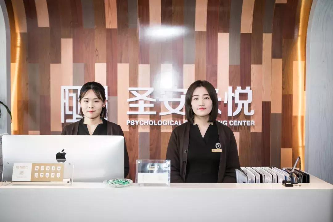 在天津生活压力有多大,在成年人的世界里崩溃无声